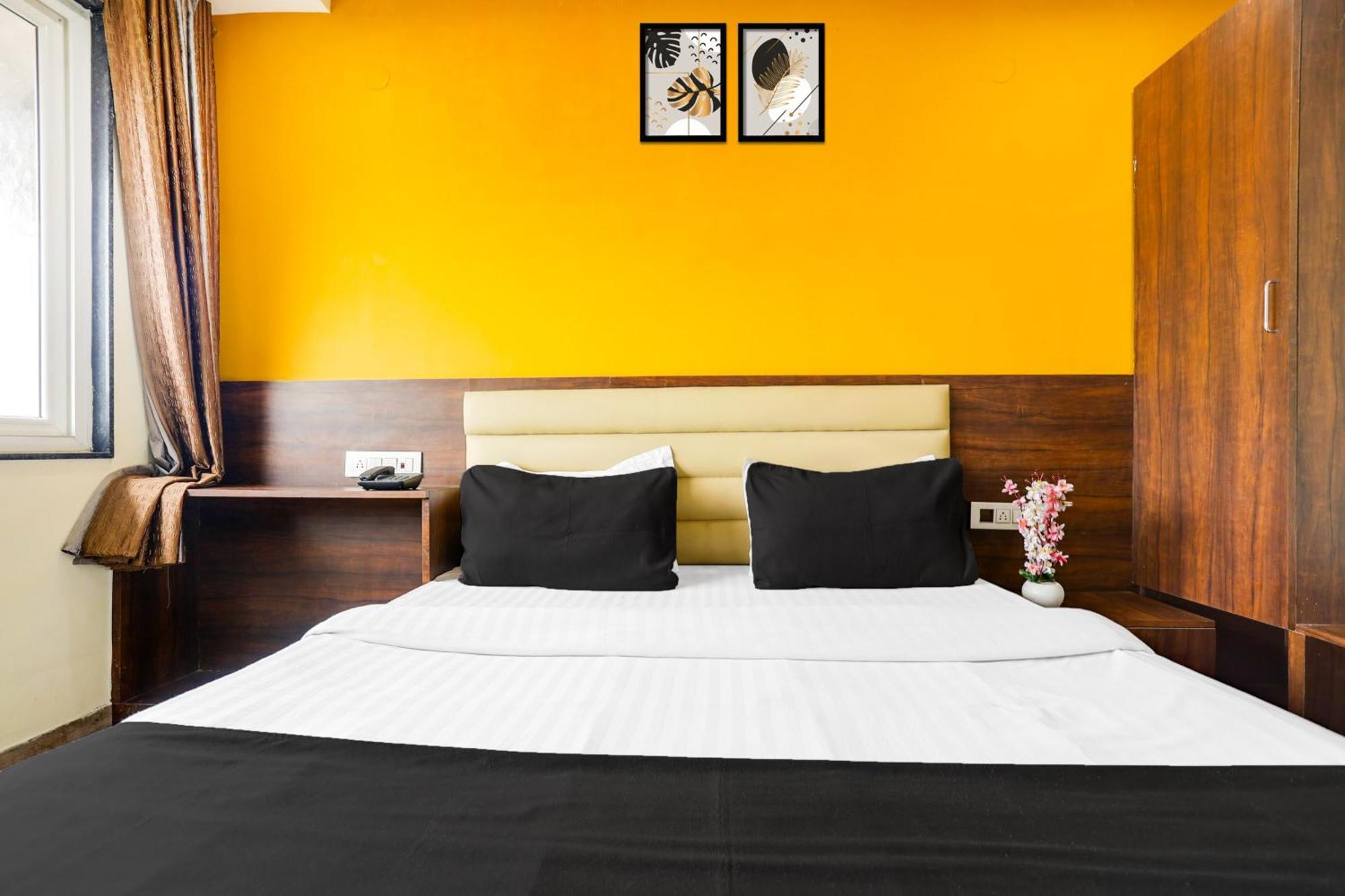 Super Collection O Mp Nagar Hotel Bhopal Buitenkant foto