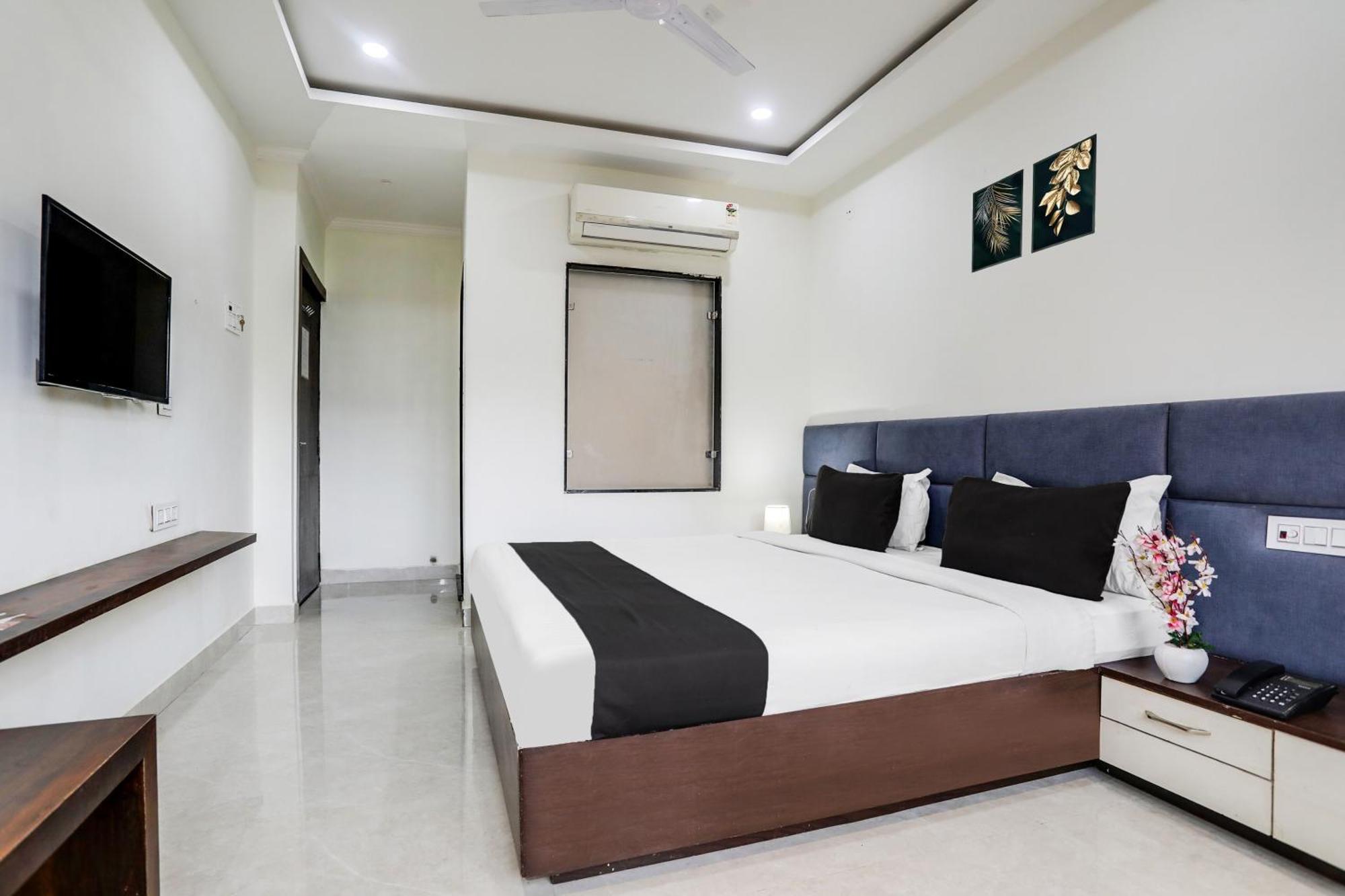 Super Collection O Mp Nagar Hotel Bhopal Buitenkant foto